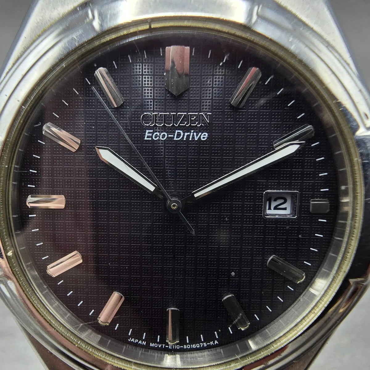 Citizen Eco-Drive Watch Men 38mm Black Dial Silver Date Round E110-S008697 Runs1