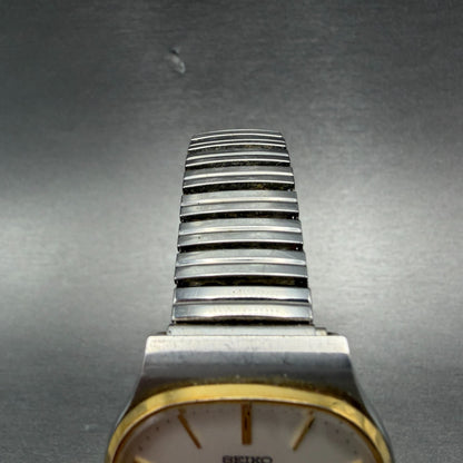 Seiko SQ Watch Men 32mm Silver Dial Two Tone Daydate Rectangle 7123-5100 PARTS5