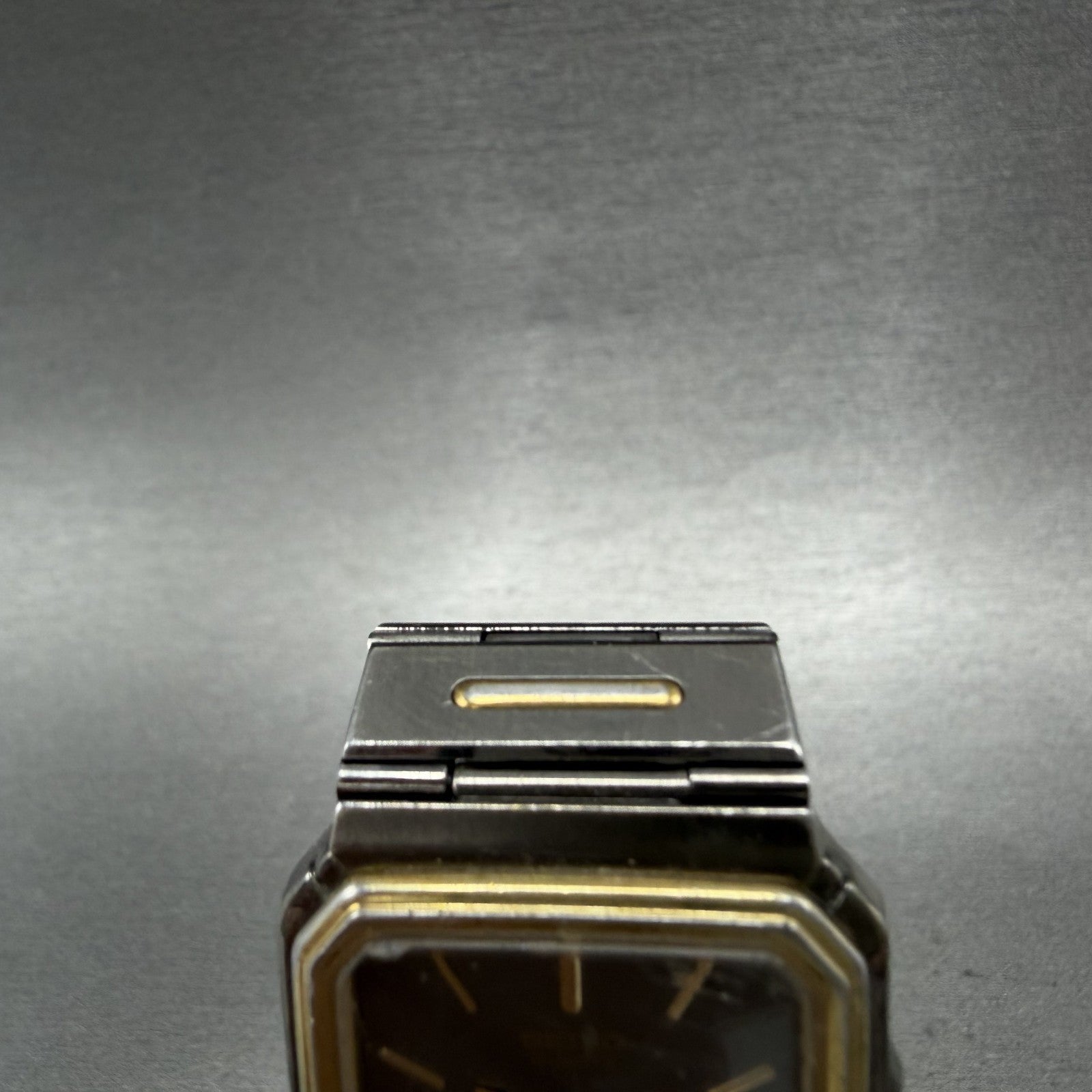 Seiko Tank Watch Men 27mm Gray Dial Gray & Gold Tone 9020-5169 New Battery4
