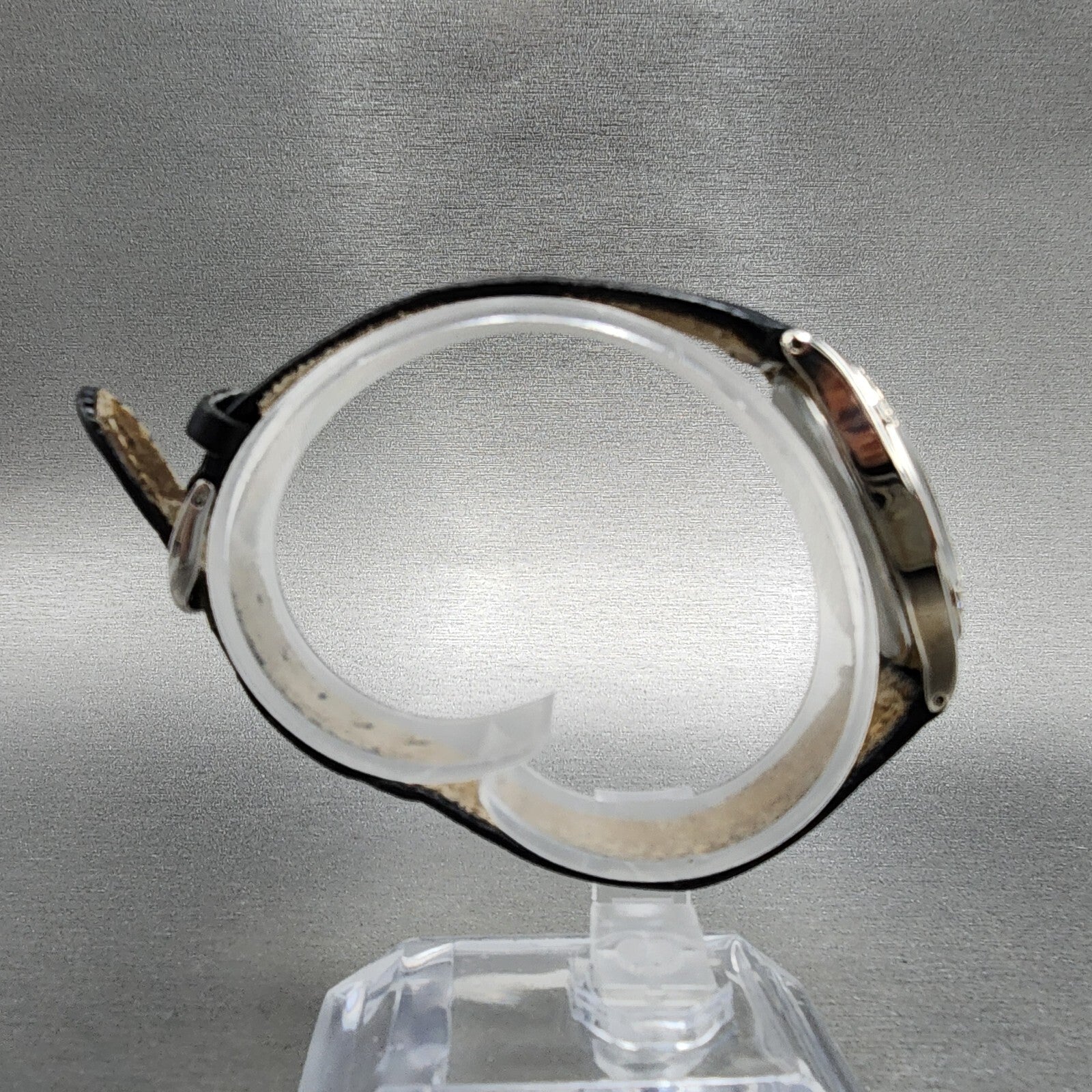 Citizen EcoDrive Watch Women 22mm White Dial Silver Tone Oval E031S022495 Runs8