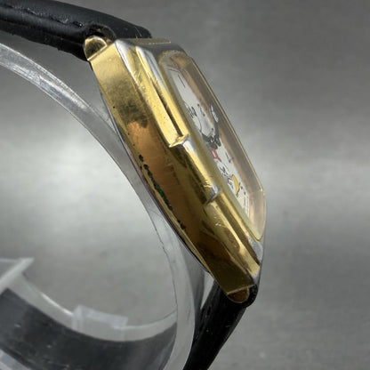 Seiko Mickey Mouse Watch Women 21mm White Dial Gold Rectangle 2K025009 NewBat3