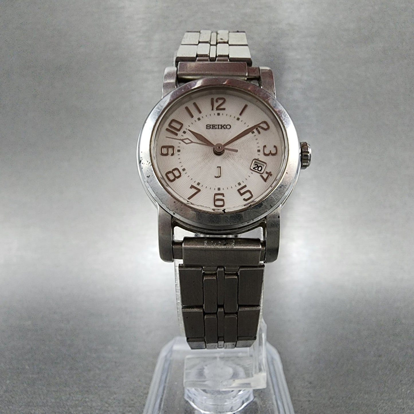 Seiko Watch Women 26mm Silver Dial Silver Tone Date Round 7n826d90 New Battery5