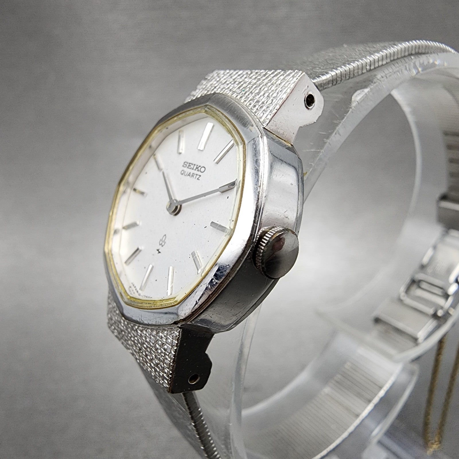Seiko Watch Women 22mm Silver Dial Silver Tone Octagon 165890 New Battery2