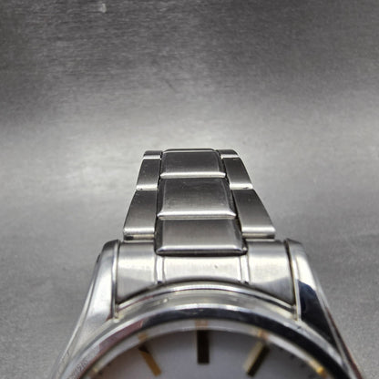 Seiko Alba Solar Watch Men 36mm Silver Dial Silver Tone Daydate V158-0AX0 Runs X4