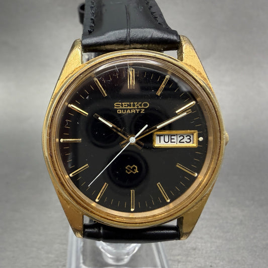 Seiko SQ Watch Men 35mm Black Dial Gold Tone Daydate Round 8223-8019 New Battery0