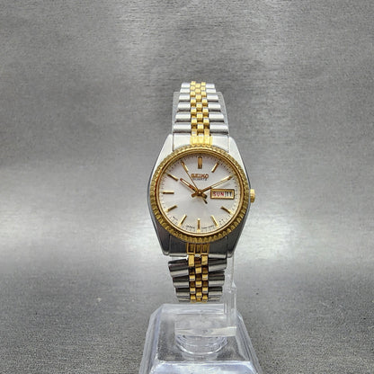 Seiko Watch Women 25mm White Dial Two Tone daydate Round 7n830041 New Batt B1235