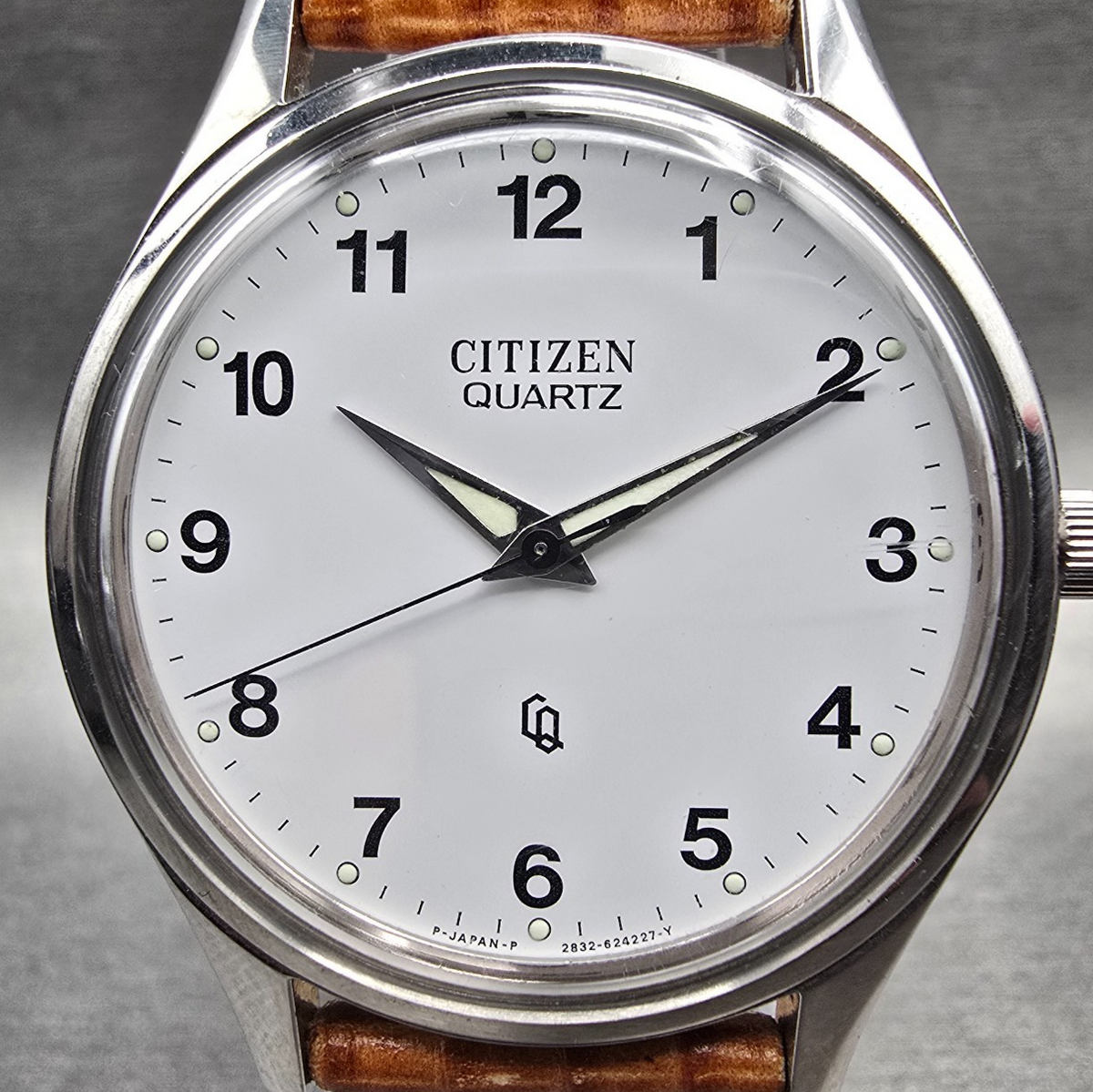 Citizen CQ Watch Men 36mm White Dial Silver Tone Round Leather 2832 New Battery1