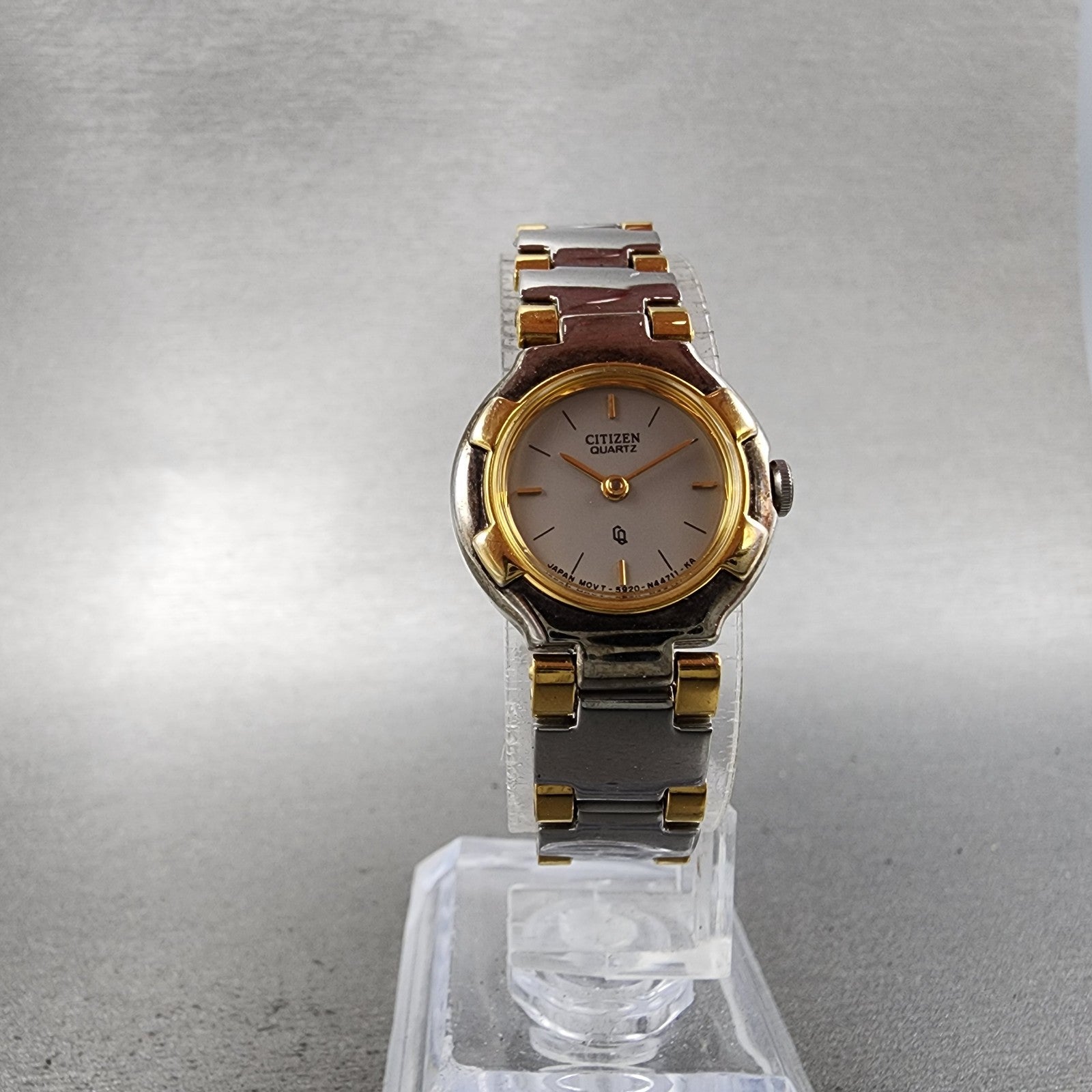 Citizen Watch Women 20mm Silver Dial Two Tone Round 5920S49593 New Battery5