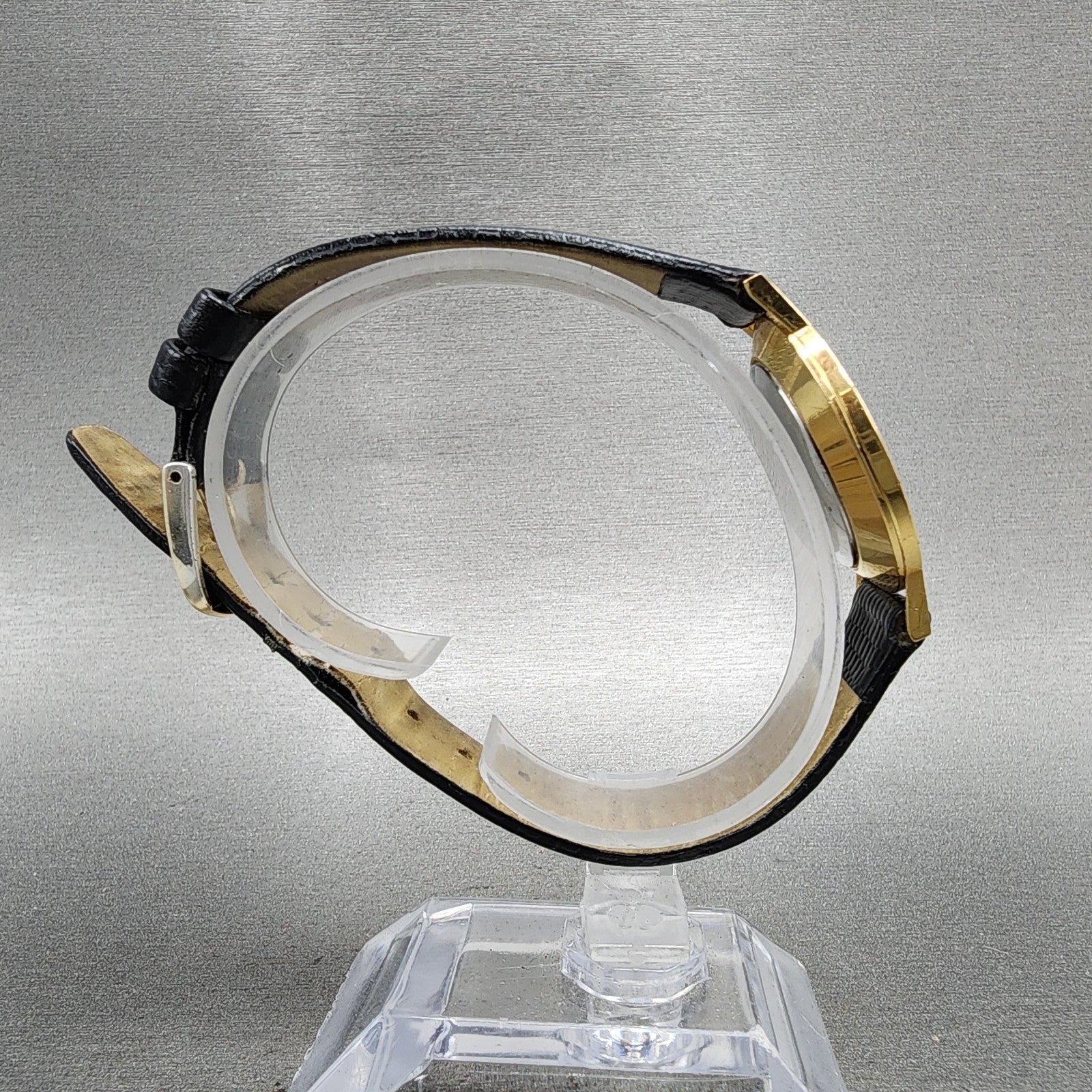 Movado Museum Watch 31mm Women Black Dial Gold Tone Round 87.45.882 New Batt ABC8