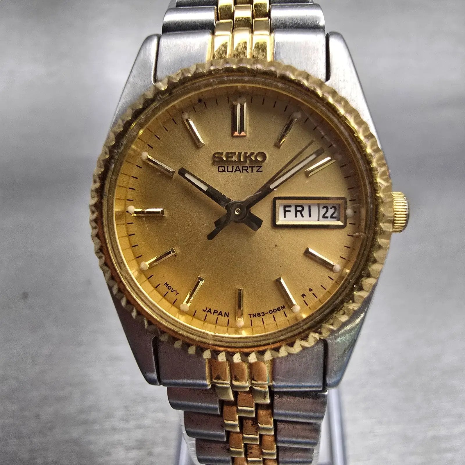 Seiko Watch Women 24mm Gold Dial Two Tone Daydate Round 7N83-0041 New Battery0