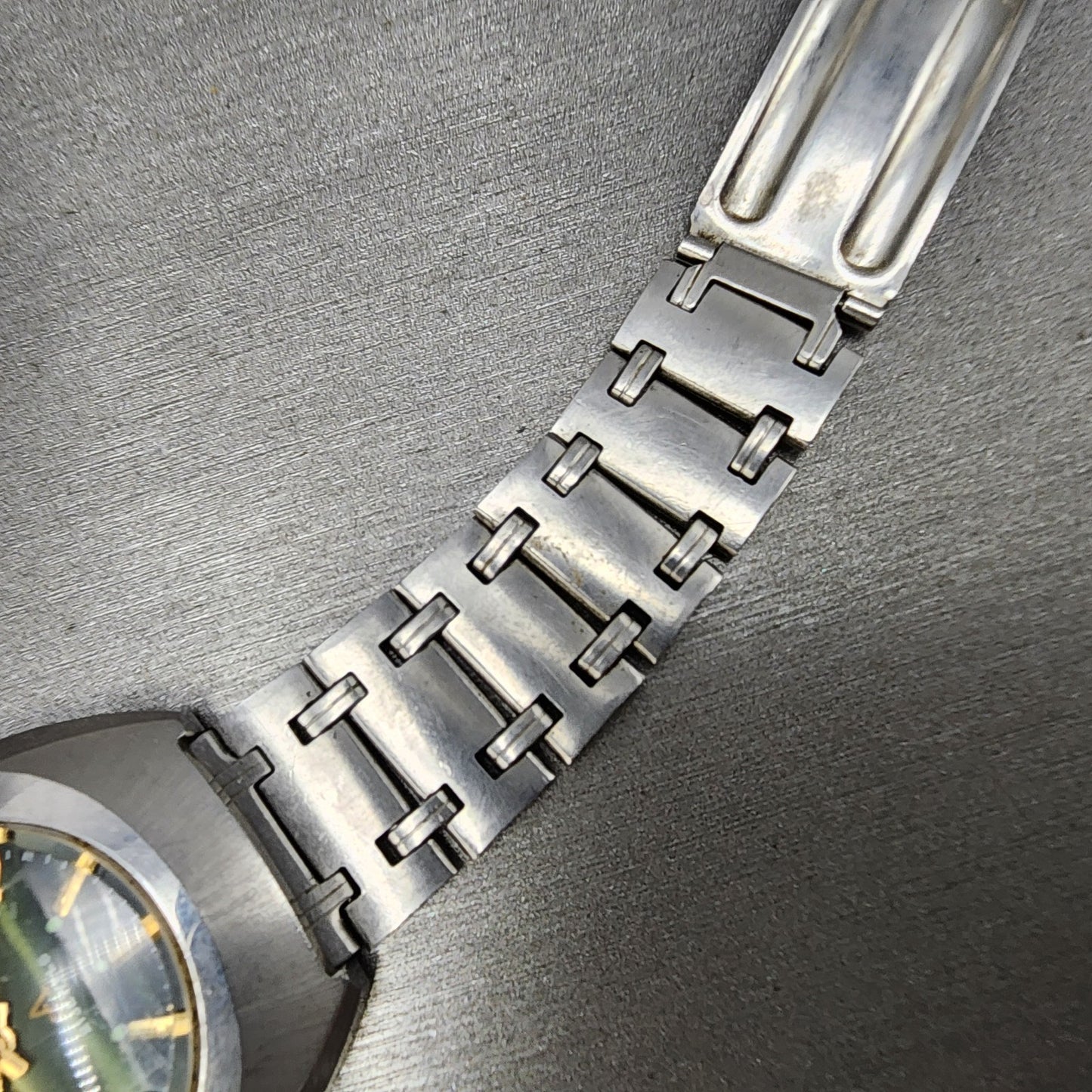 Orient Chrono Ace Watch Men 35mm Green Dial Steel Daydate G42926740 Runs9