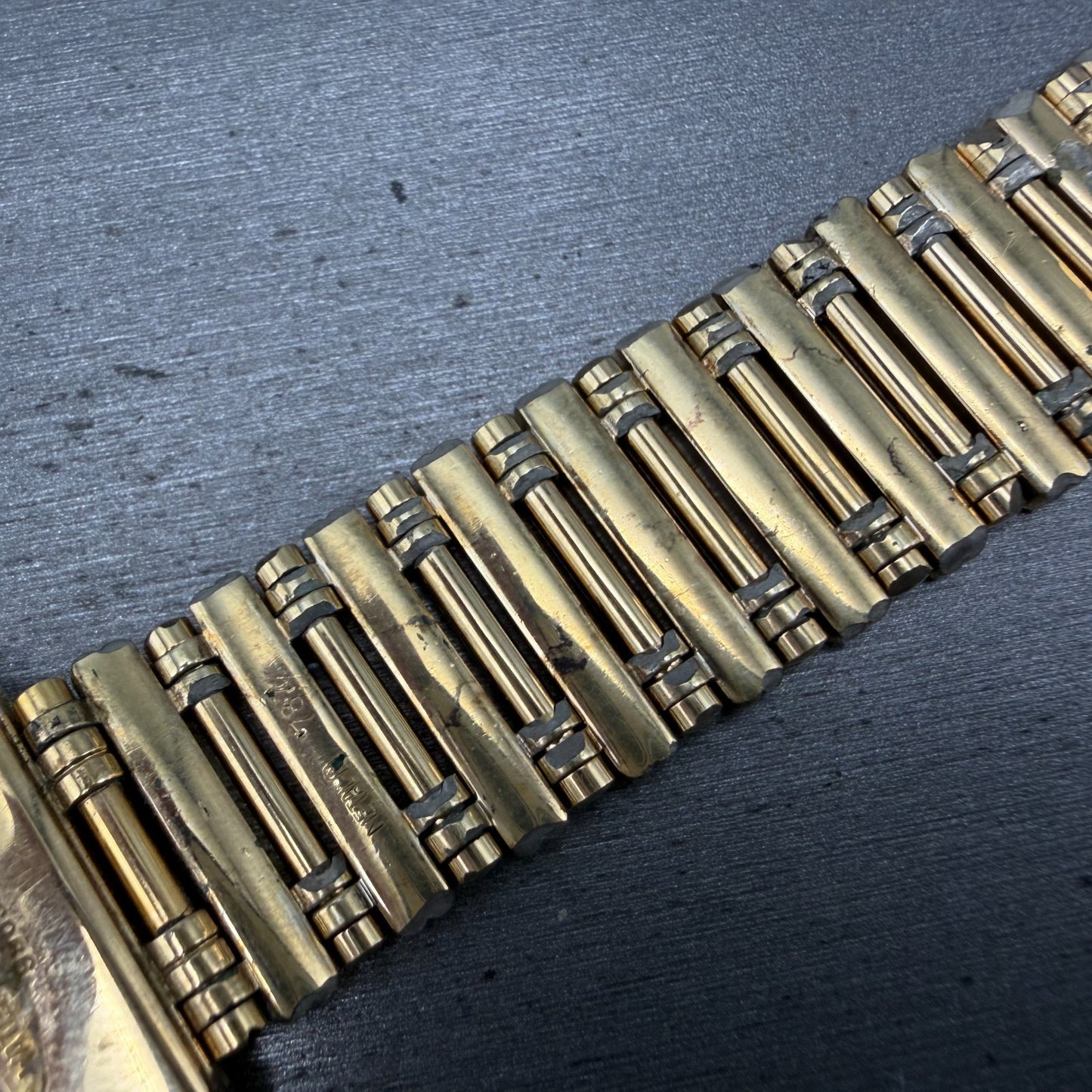 Raymond Weil Tank Watch Men 27mm Gold Dial Gold Plated Date 9983 READ!! New Batt12