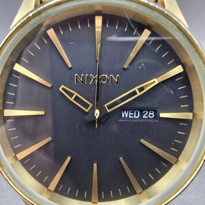 Nixon Sentry Watch Men 42mm Black Dial Gold Tone Daydate Round New Battery1