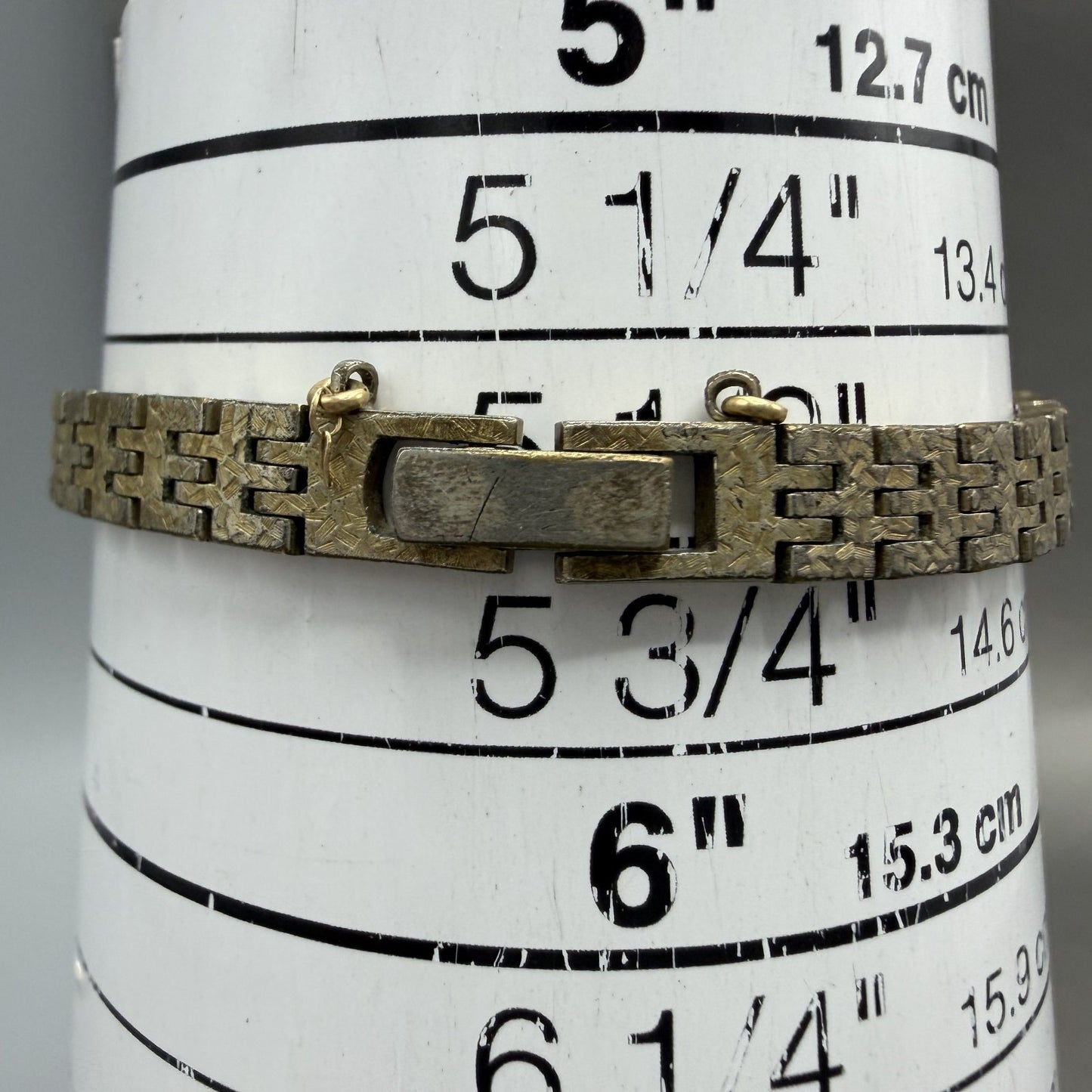 Seiko Watch Women 17mm Gold Dial Gold Tone Oval 1400-7389 New Battery Vintage AN10