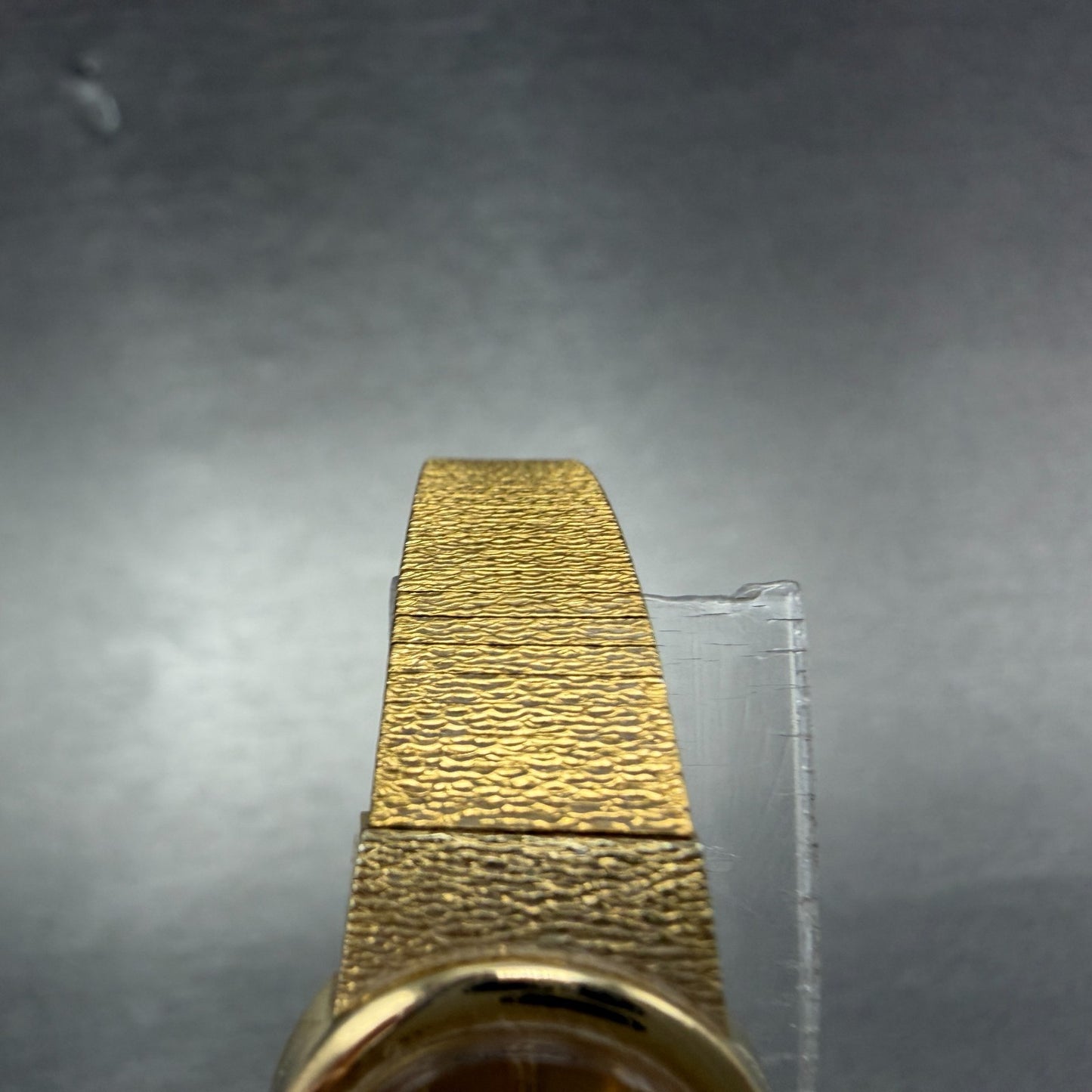 Seiko Watch Women 17mm Gold Dial Gold Tone Oval Vintage 1400-8339 New Battery4