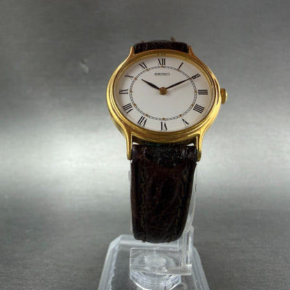 Seiko Watch Women 26mm White Dial Gold Tone Round Vinatge V700-6091 New Battery5