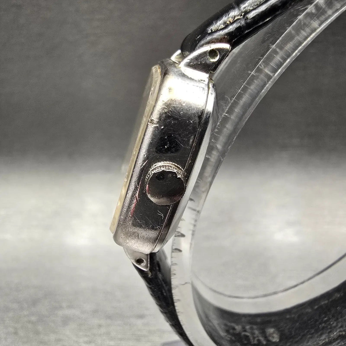 Seiko Watch Women 23mm Silver Dial Silver Tone Rectangle 16-5380 New Battery VTG2
