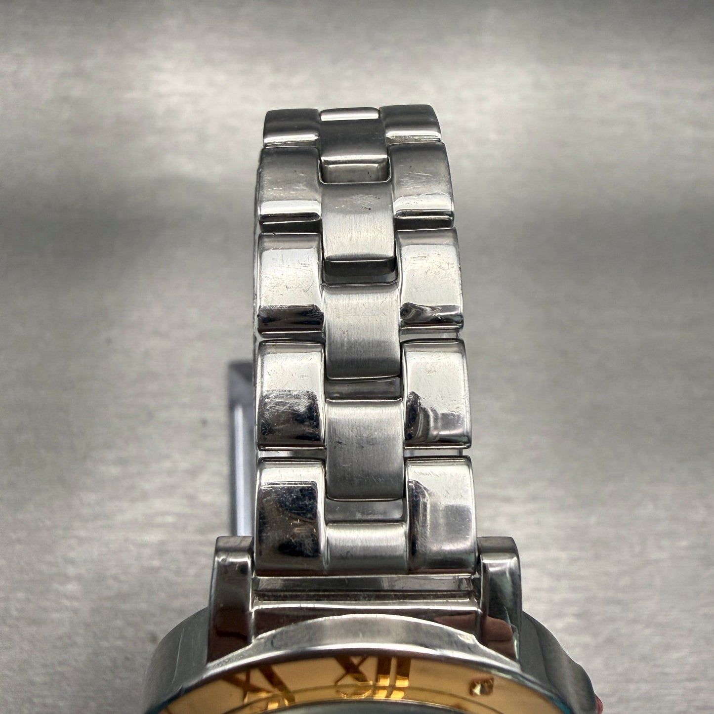 Seiko Wired Watch Women 33mm White Dial Two Tone Daydate Round VD76-KH80 New bat4