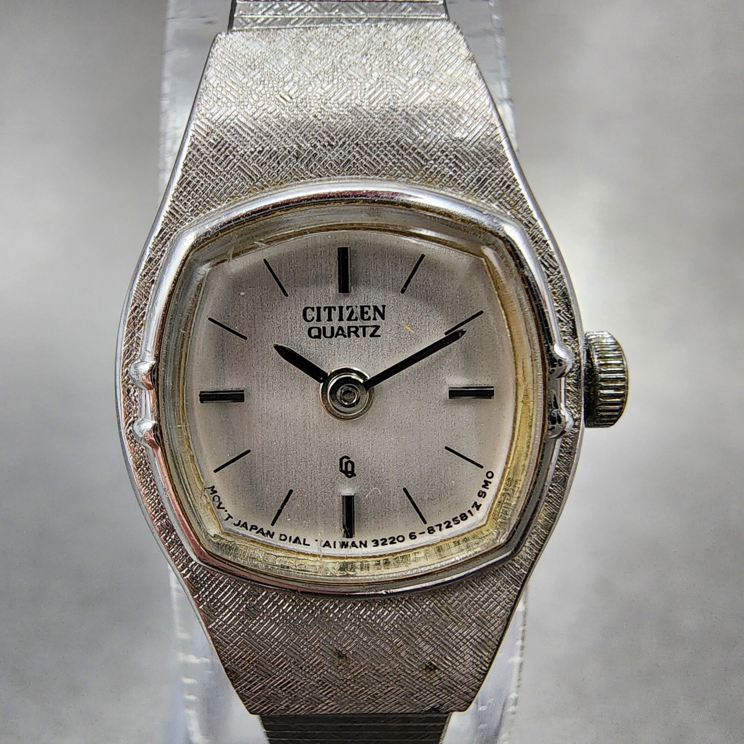 Citizen CQ Watch Women 16mm Silver Dial Silver Tone Square 3220-891481  New Batt