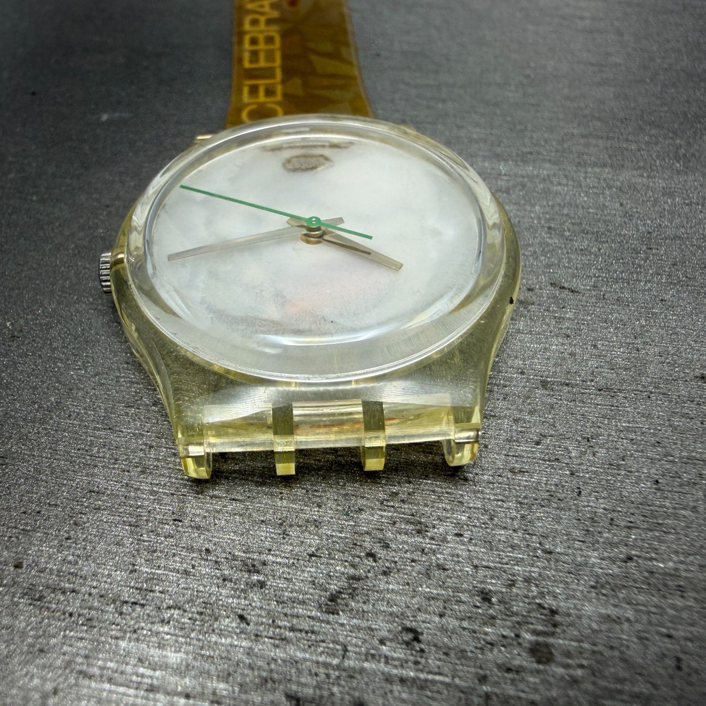 Swatch Watch Unisex 34mm White Dial Clear Case Celebrate time New Battery5