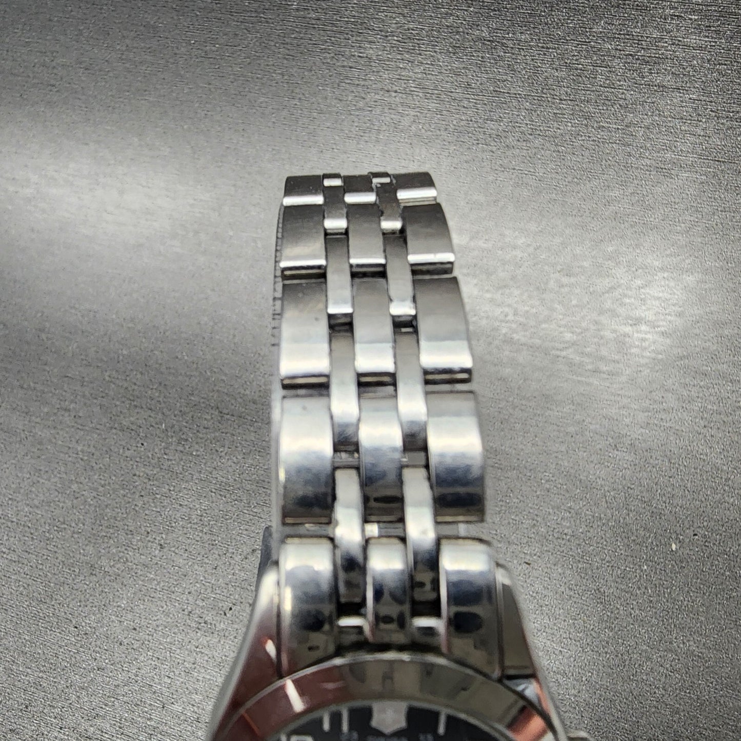 Victorinox Swiss Army Alliance Watch Women 28mm Black Dial Steel 24657 PARTS5