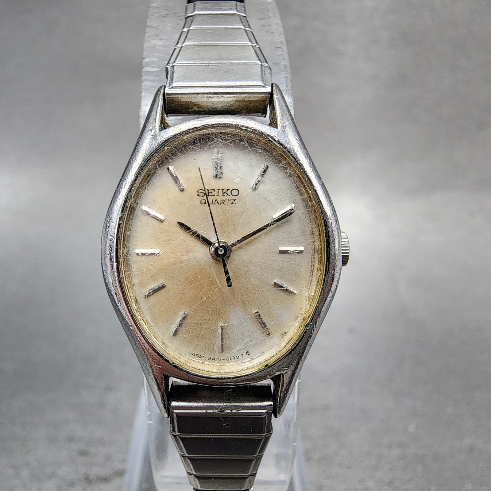 Seiko Watch Women 20mm White Dial Silver Tone Oval 34215019 New Battery VTG0