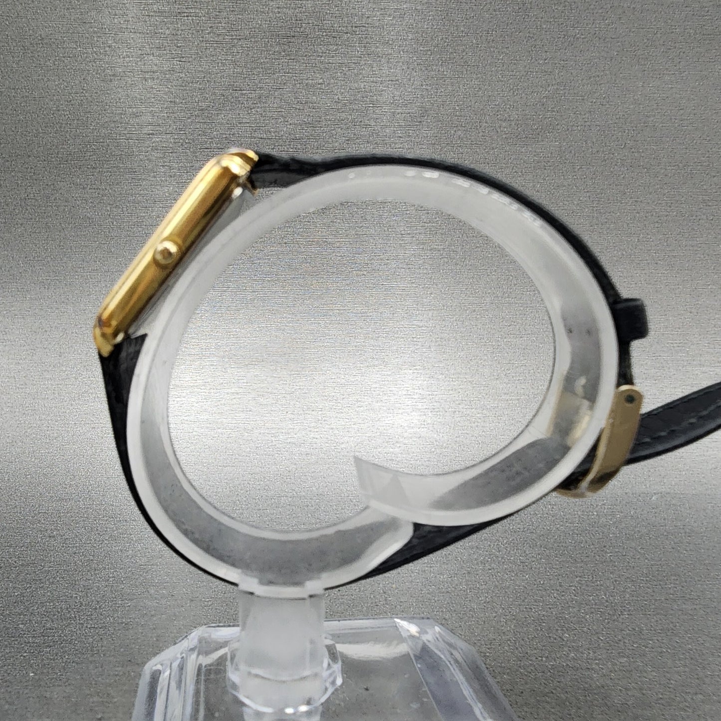 Seiko Tank Watch Women 20mm White Dial Gold Tone Rectangle 2Y015B09 New Battery6