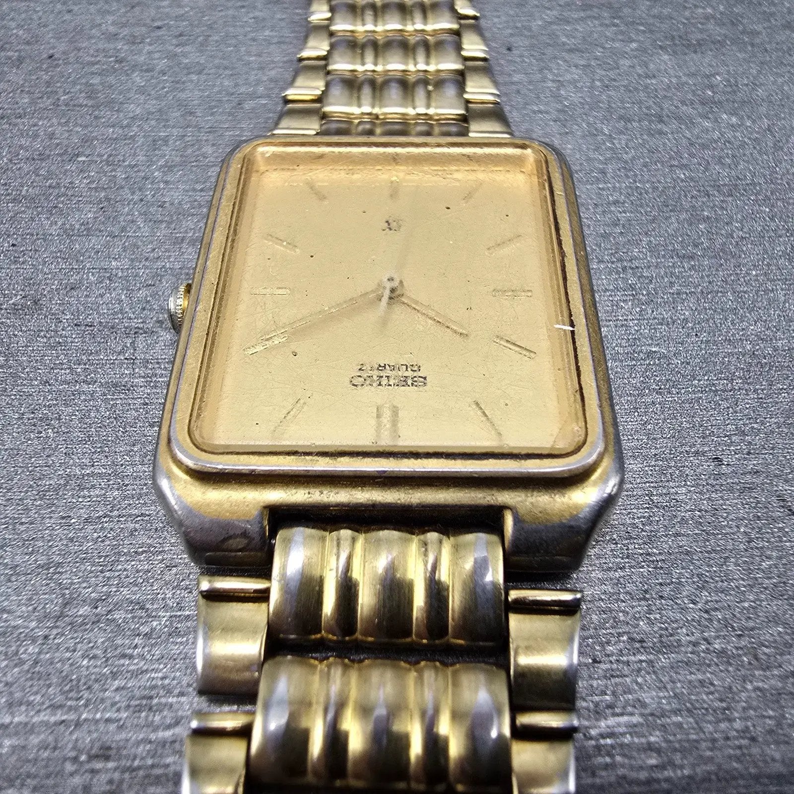 Seiko Tank Watch Men 26mm Gold Dial Gold Tone Rectangle V701-5J00 PARTS5