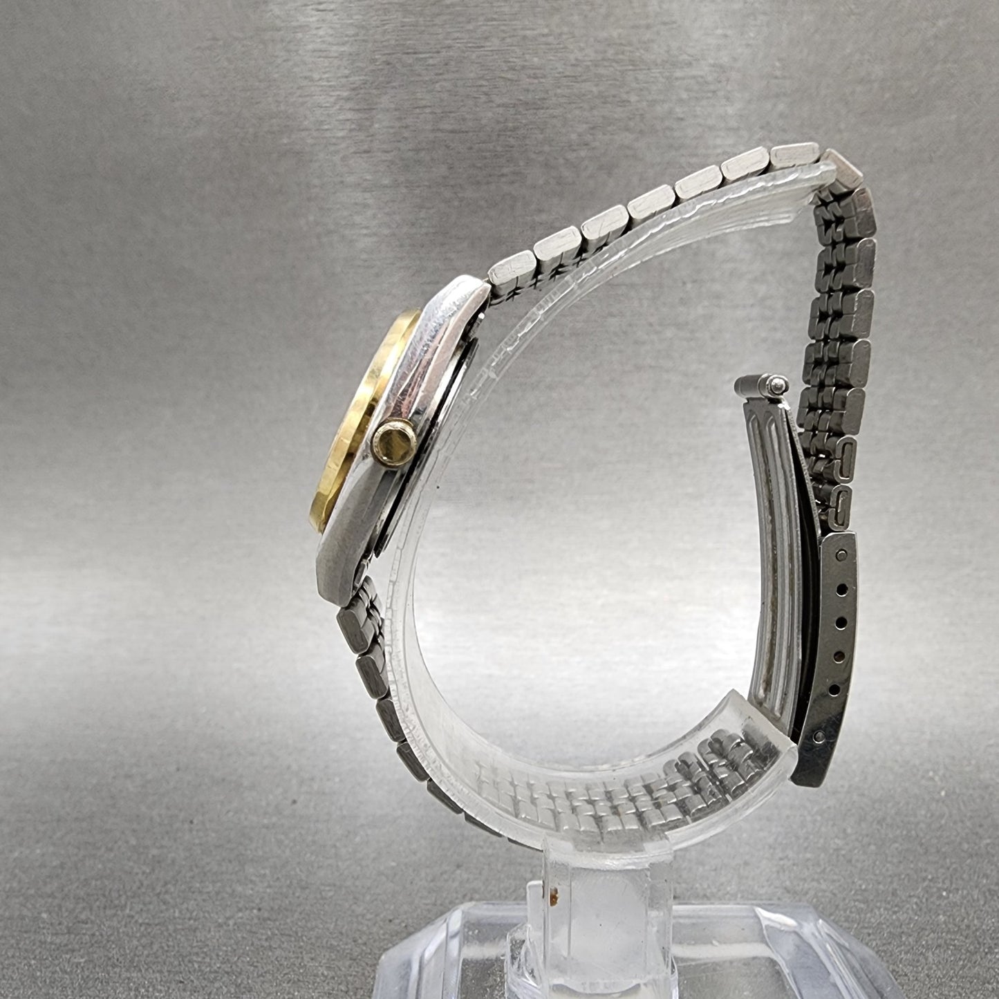 Seiko SQ Watch Women 23mm Champagne Dial Two Tone Dyadate 2a230029 New Battery6