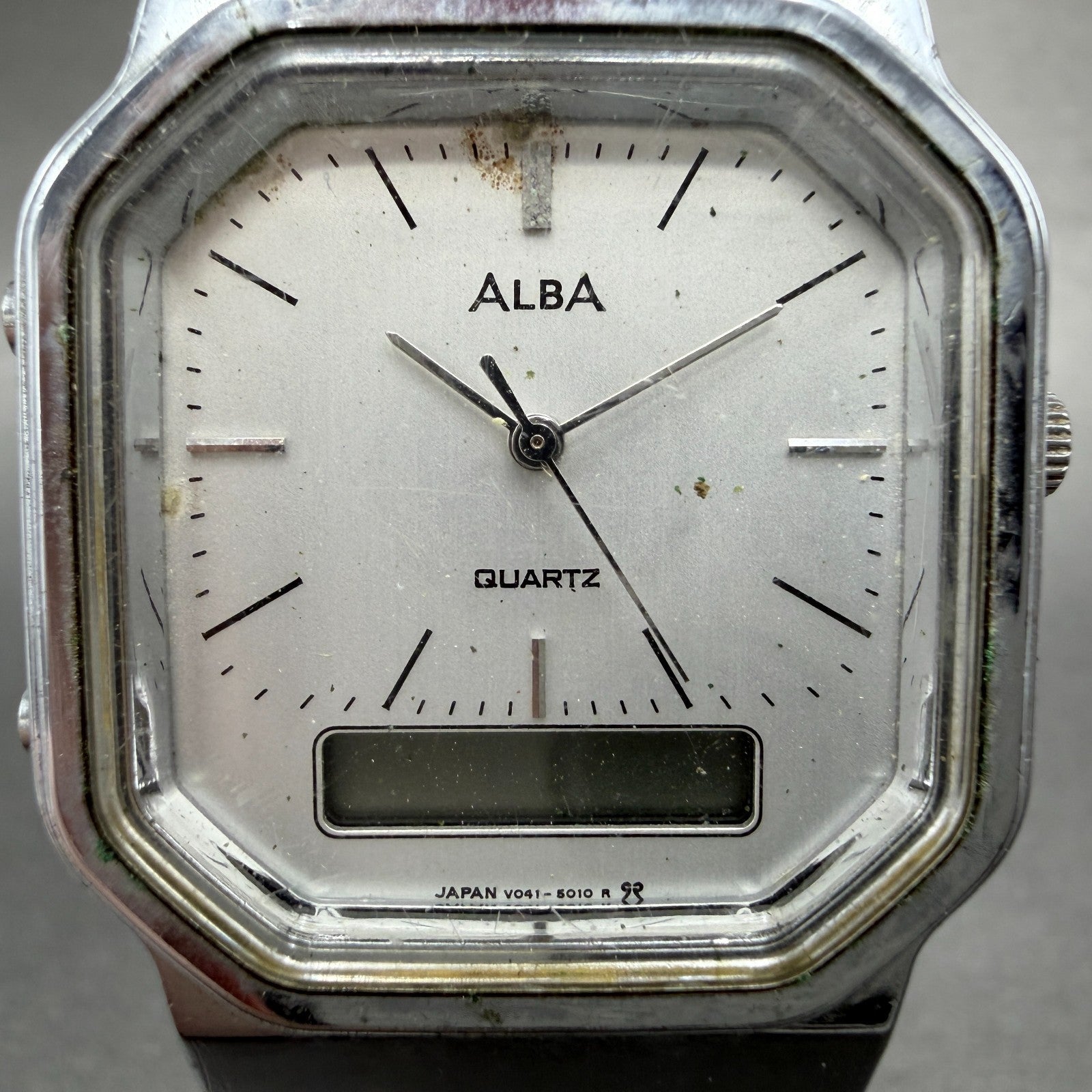 Seiko ALBA Watch Men 32mm Silver Dial Two Tone Analog Digital Alarm Chron NewBat1