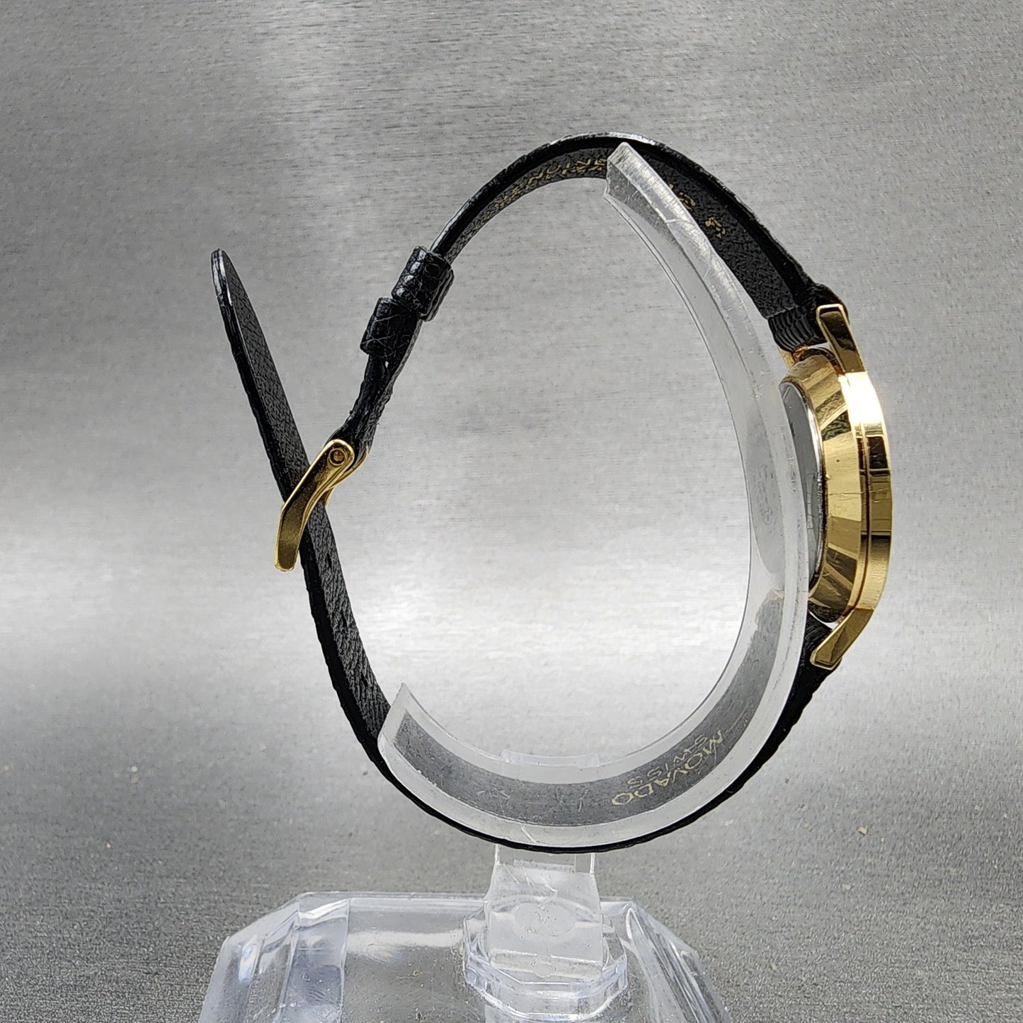Movado Muesum Watch Women 25mm Black Dial Gold Tone Round 87 A1 832 New Batt BNG8