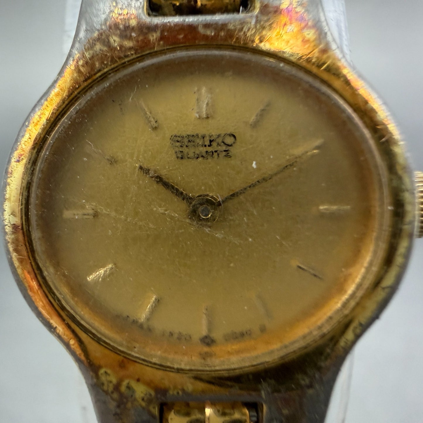 Seiko Watch Women 17mm Champagne DIla Gold Tone Oval 1F20-5B19 New Battery VTG1