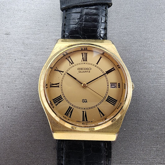 VTG Seiko SQ Watch Men 33mm Gold Dial Gold Tone Daydate Round 7122-7049 PARTS