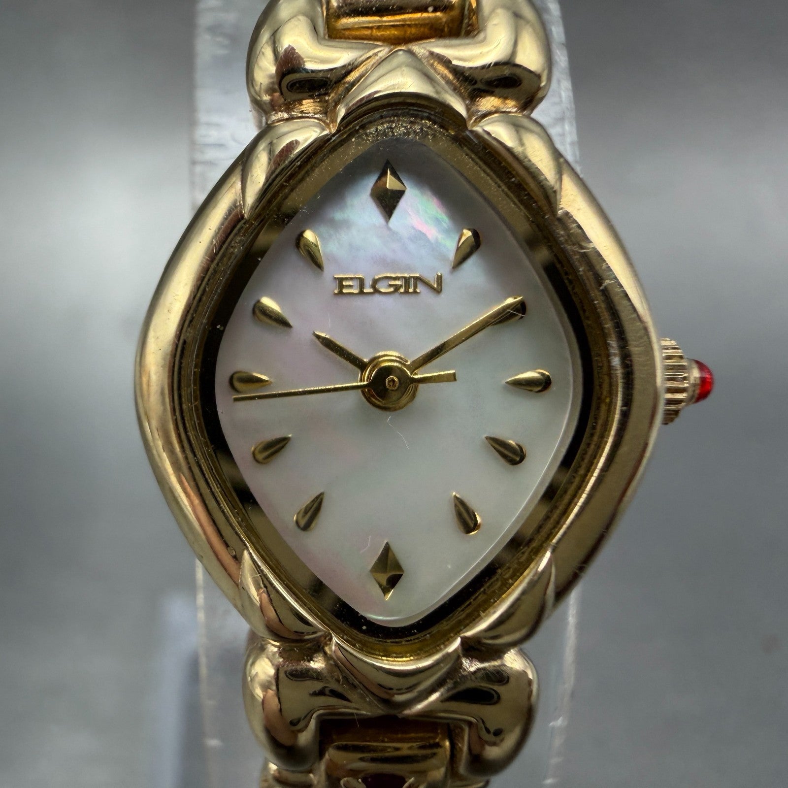 Elgin Watch Women 17mm MOP Dial Gold Tone Oval EG074 New Battery Bracelet1