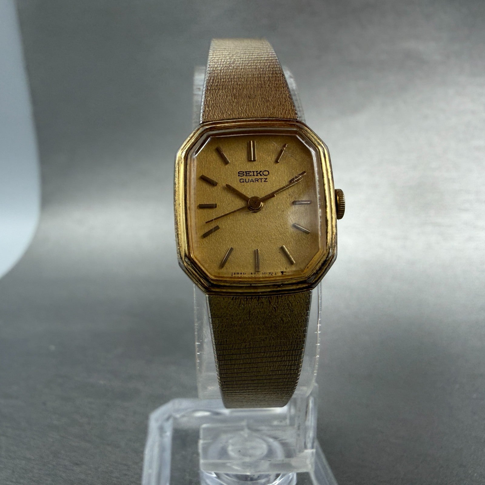Seiko Watch Women 20mm Champagne Dial Gold Tone Octagon 1421-5619 New Battery5