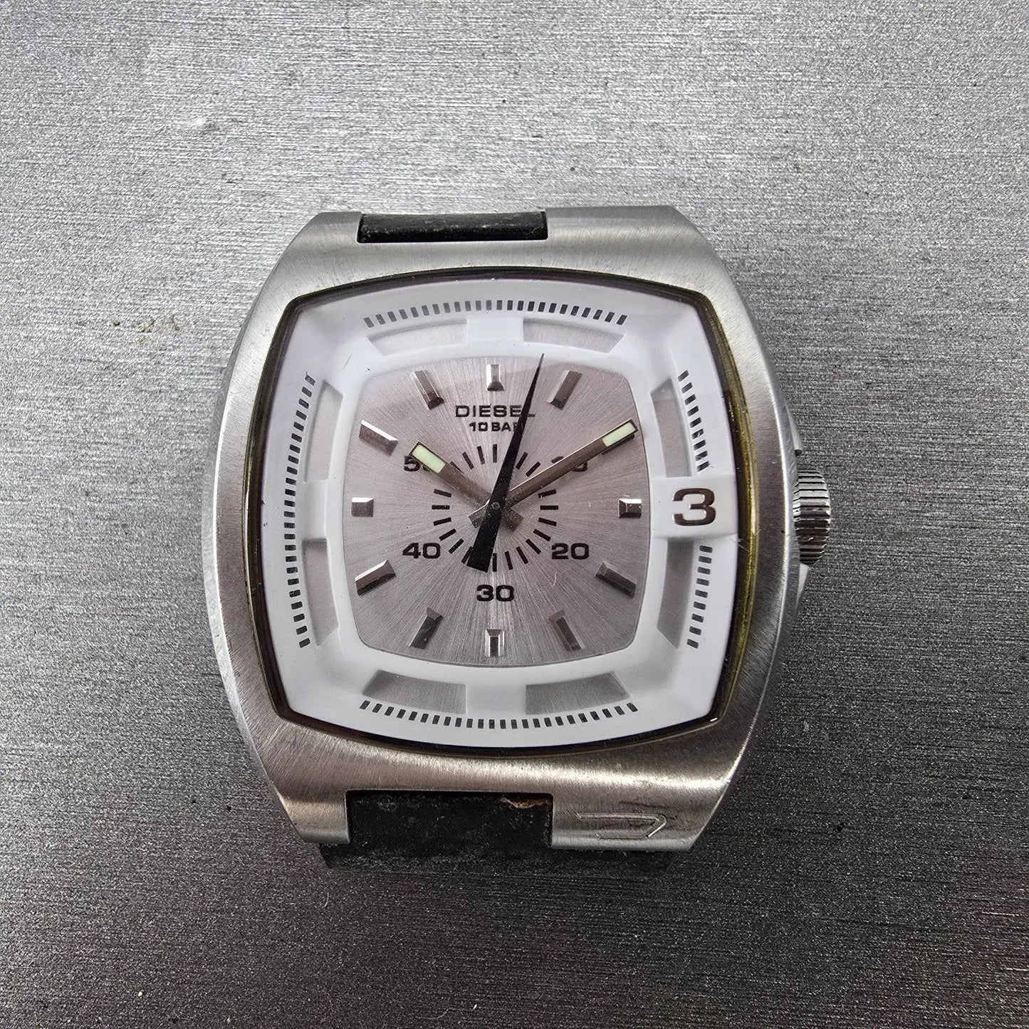Diesel Watch Men 40mm Silver Dial Silver Tone Rectangle DZ-1100 PARTS0