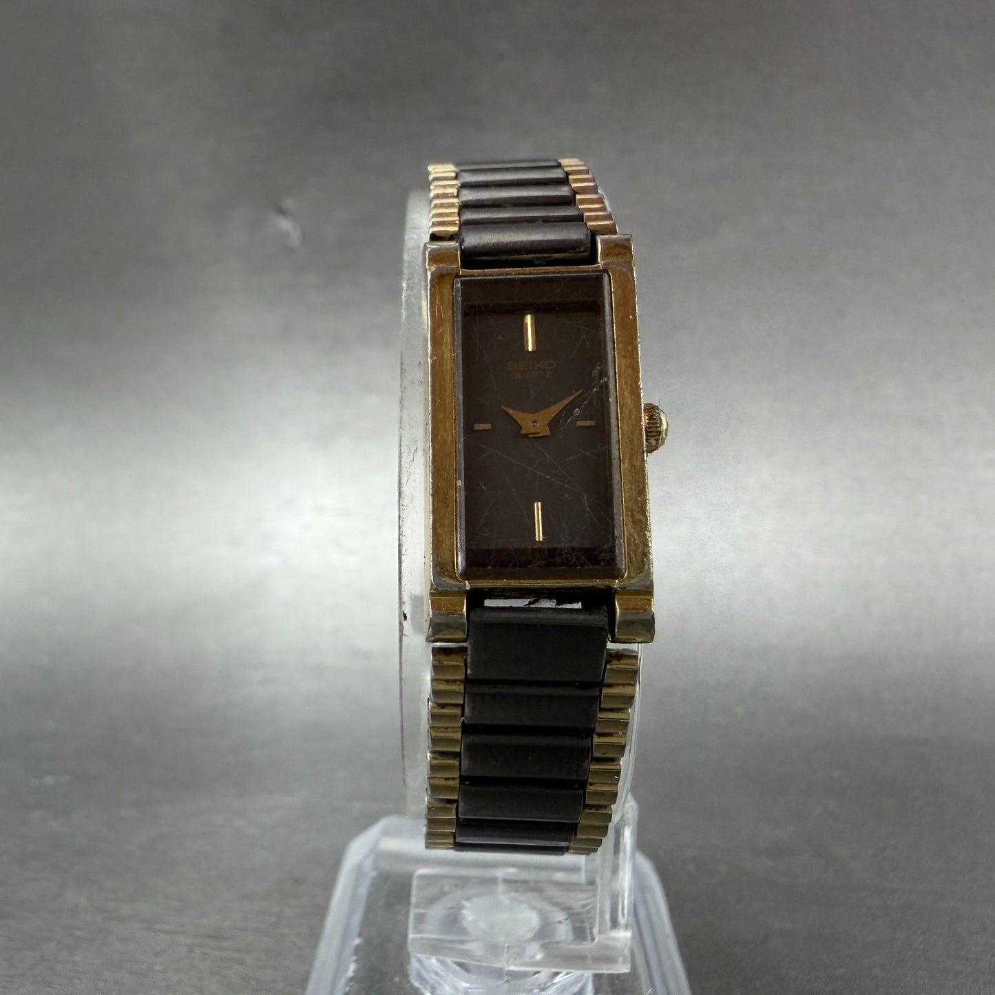Seiko Tank Watch Women 13mm Black Dial Black & Gold Tone 1E20-551H New Battery5