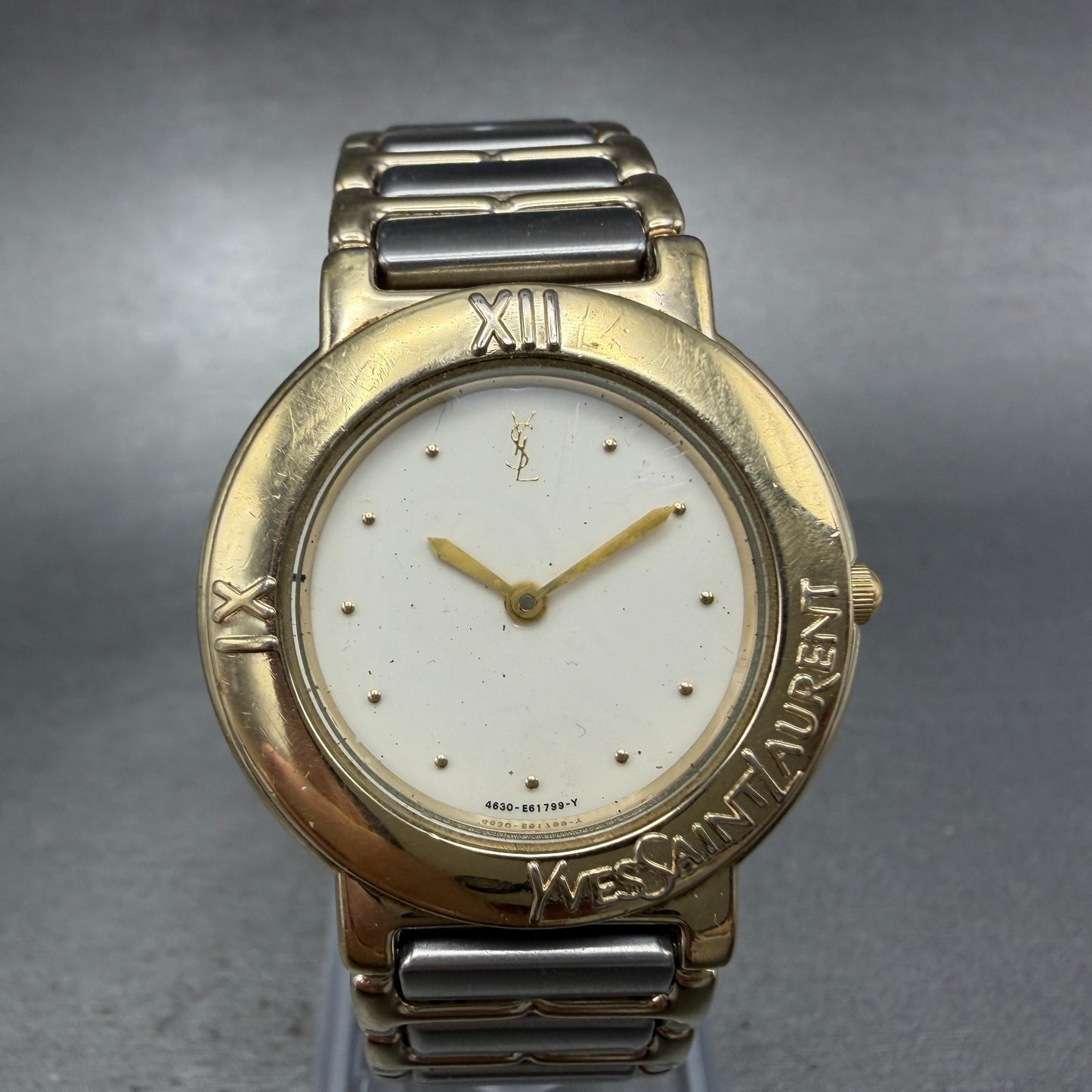 Yves Saint Laurent Watch Women 31mm White Dial Gold Tone Round NO CASEBACK PARTS0