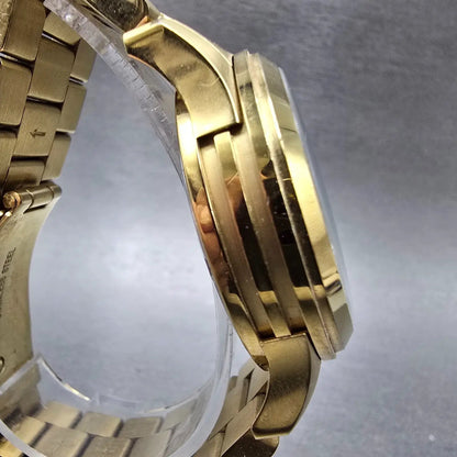 Michale Kors Hunger Stop Chronograph Watch Women 38mm Blue Dial Gold Tone NewBat3