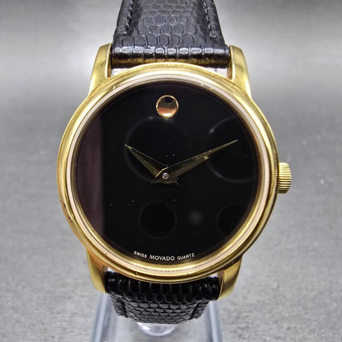 Movado Museum Watch Women 27mm Black Dial Gold Round MB.01.3.34.6003 New Batt SW0