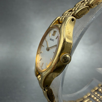 Seiko Watch Women 17mm Silver Dial Gold Ton Oval 2P20-6230 New Battery Vinatge2