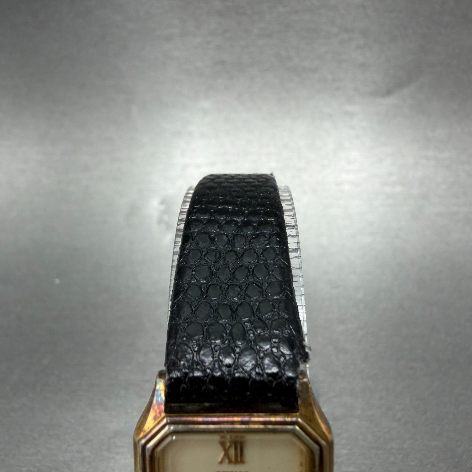 Seiko tank Watch Women 19mm Cream Dial Gold Tone Rectangle 1400-8030 New Battery4