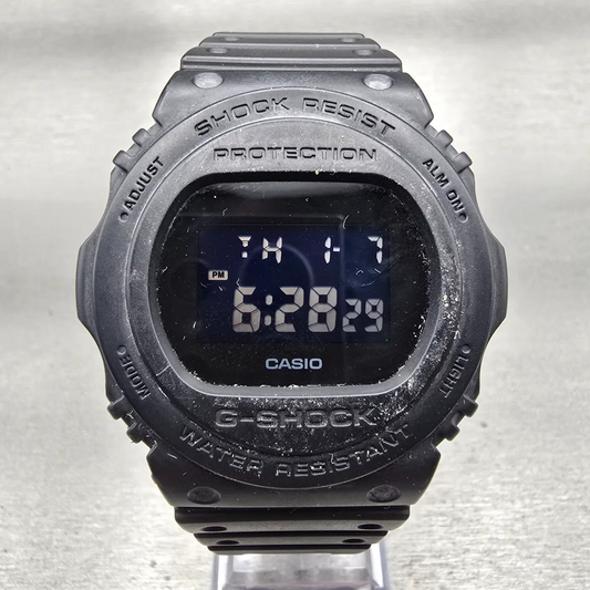 Casio G-Shock DW-5750E Watch Men 46mm Black Dial Black Chrono Alarm New Battery0