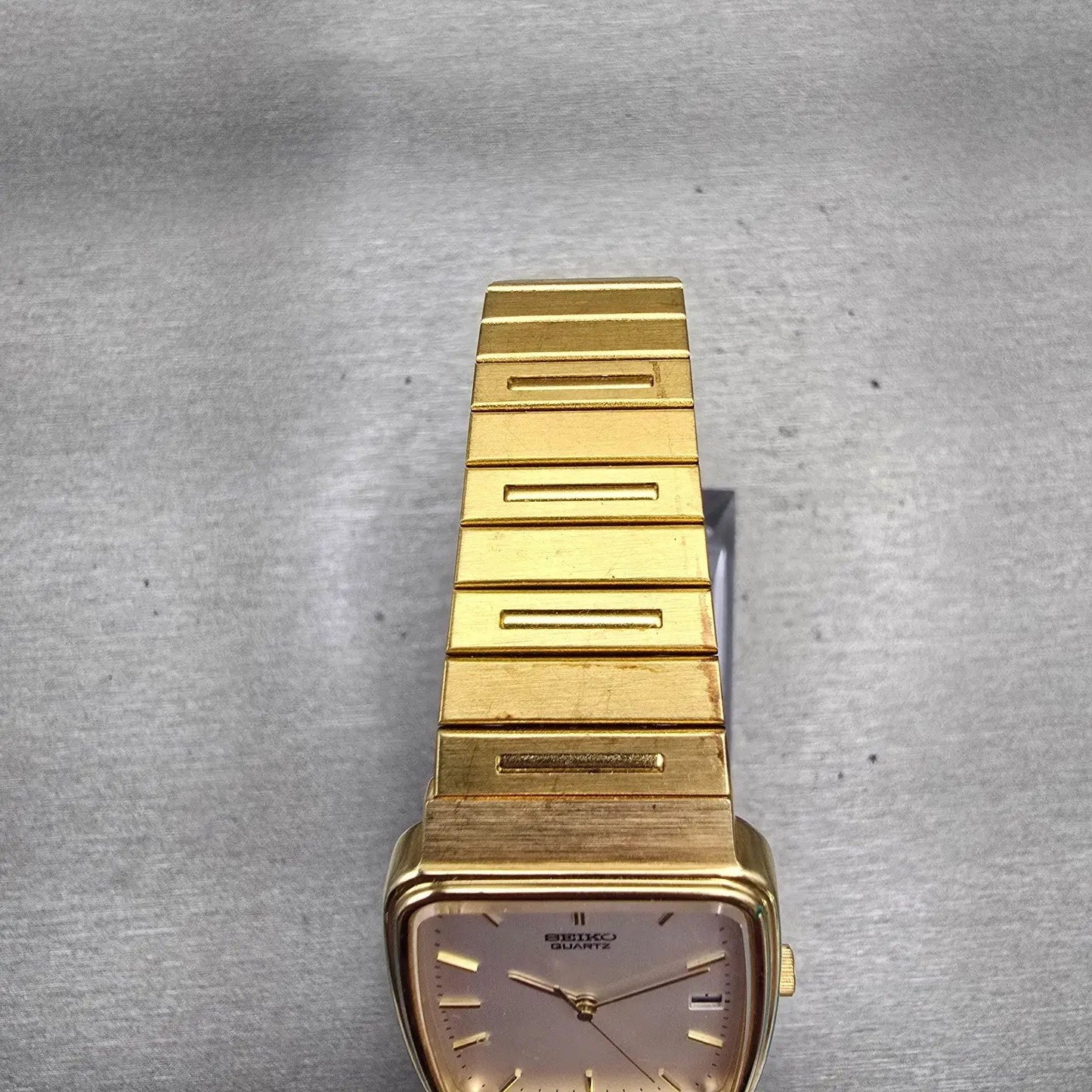 Seiko Watch Men 26mm White Dial Gold Tone Date Rectangle 5Y32-5A09 New Battery4