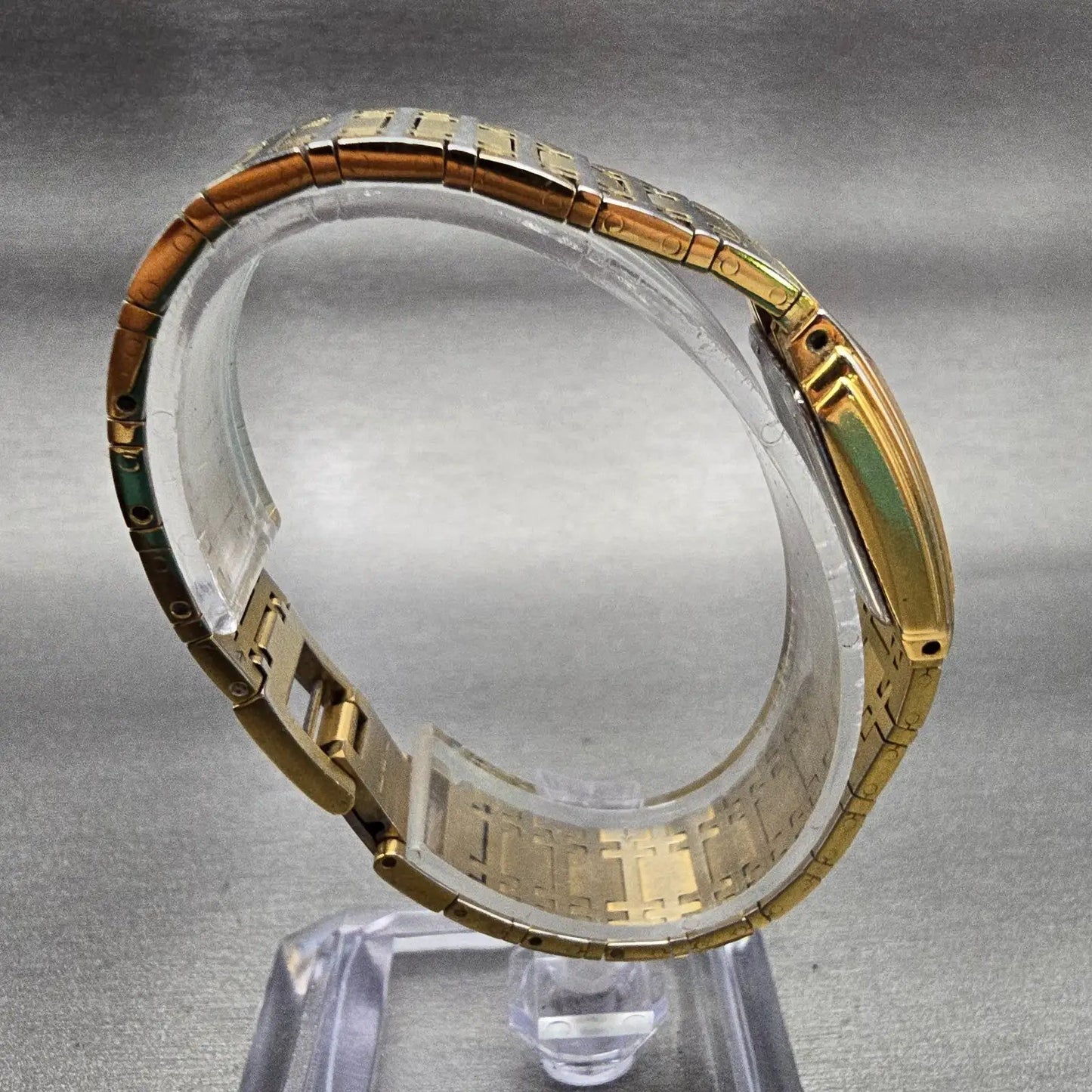 Bulova Watch Women 20mm Gold Dial Gold Tone Rectangle Vintage New Battery 97L448