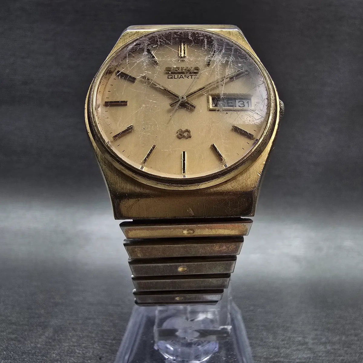 Seiko SQ Watch Men 33mm Gold Dial Gold Daydate Round 6923-7099 New Battery VTG5