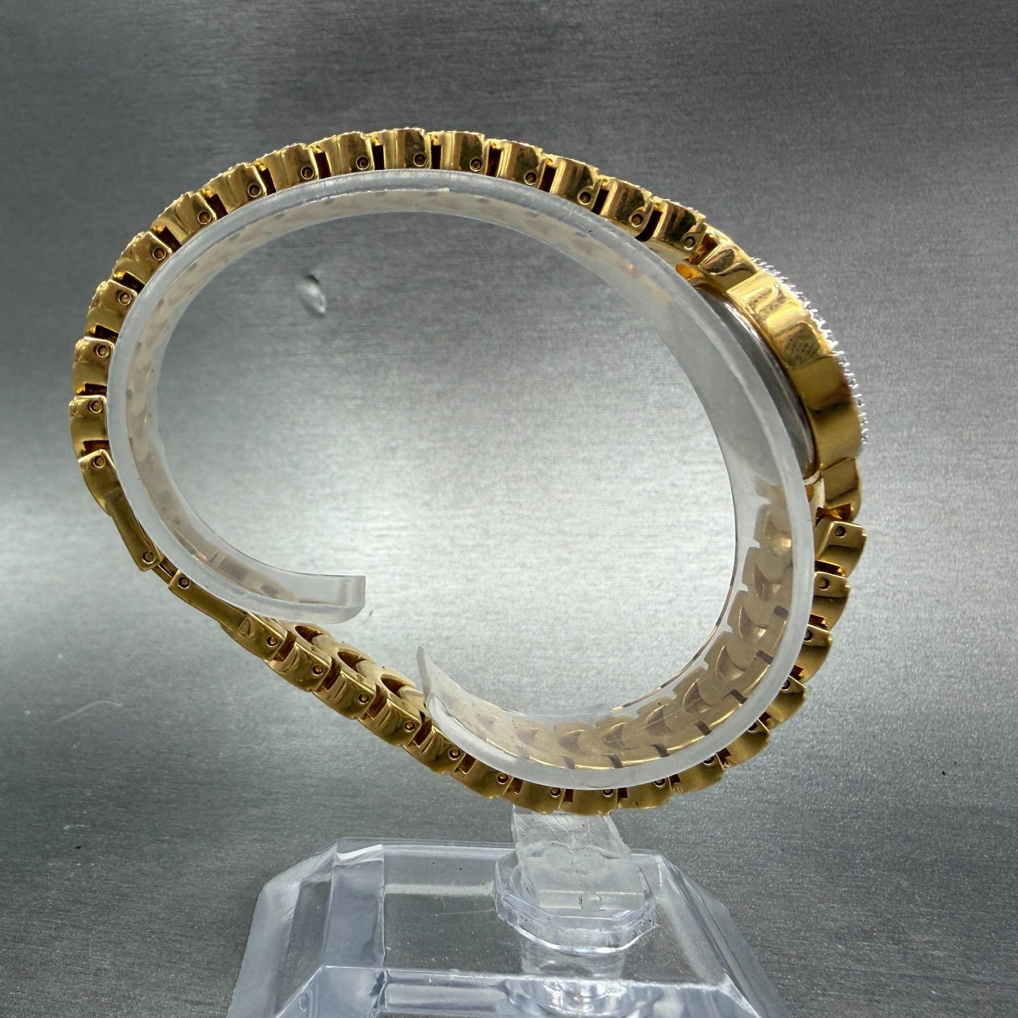 Wittnauer Watch Women 22mm MOP Dial Gold Tone Round Crystal Accents New Battery8