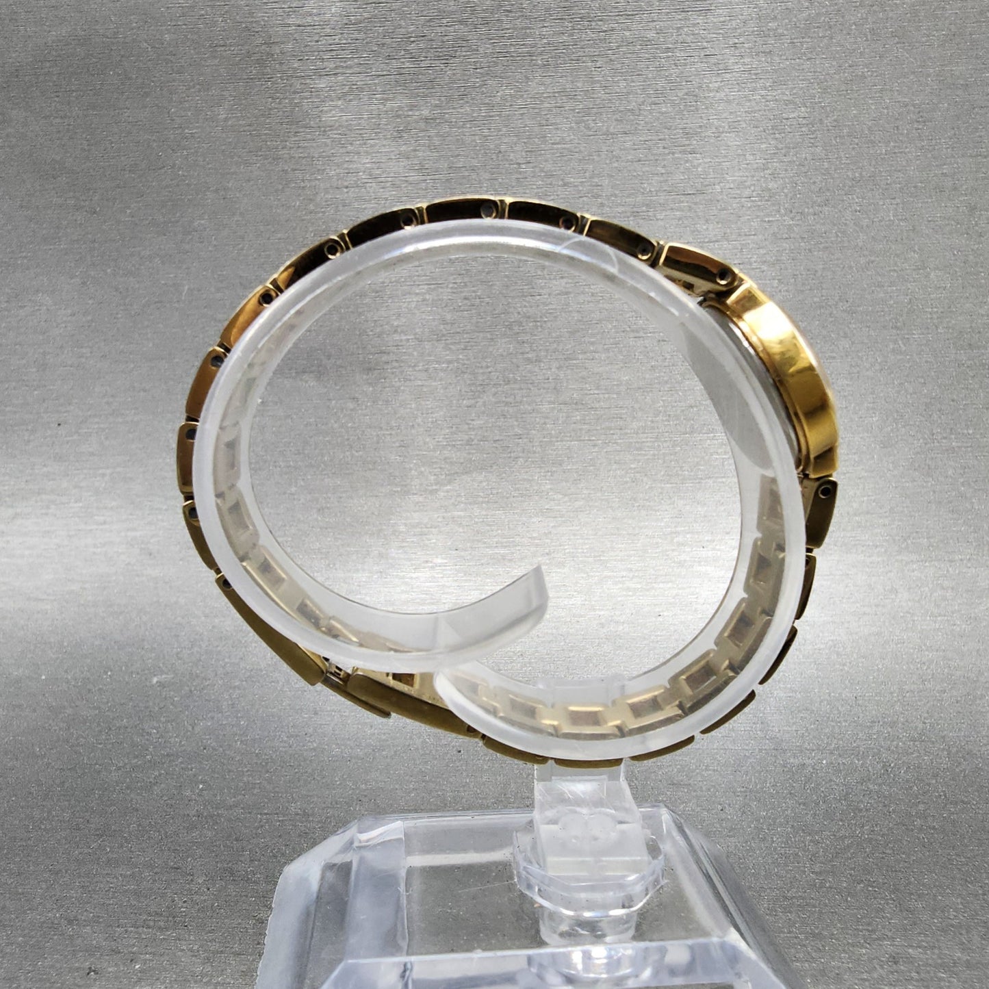 Seiko Watch Women 20mm White Dial Gold Tone Round 1N000GM0 New Battery8