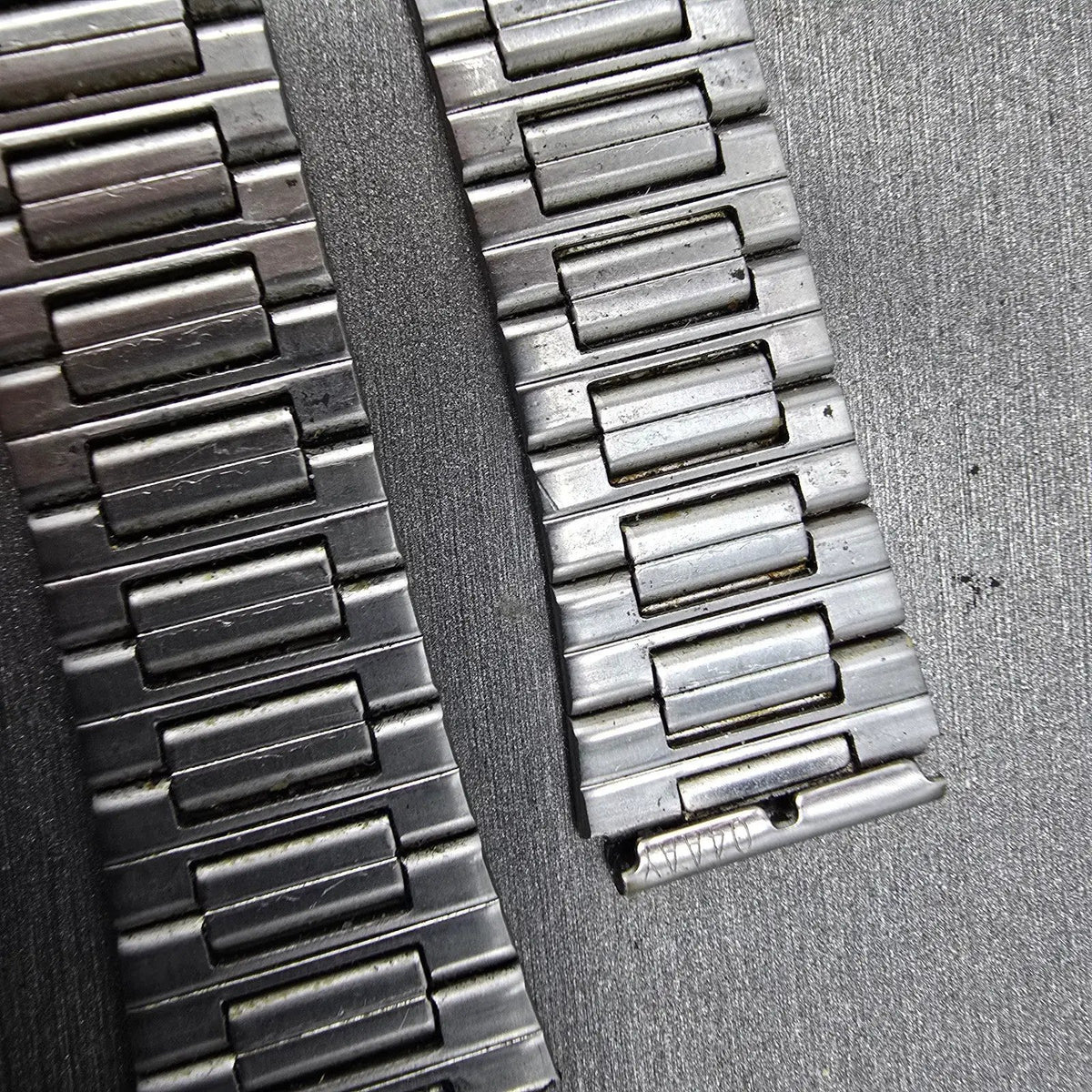Seiko Bracelet 16mm Stainless Steel Gold Tone Vintage Japan 04AAY MISSING Clasp17