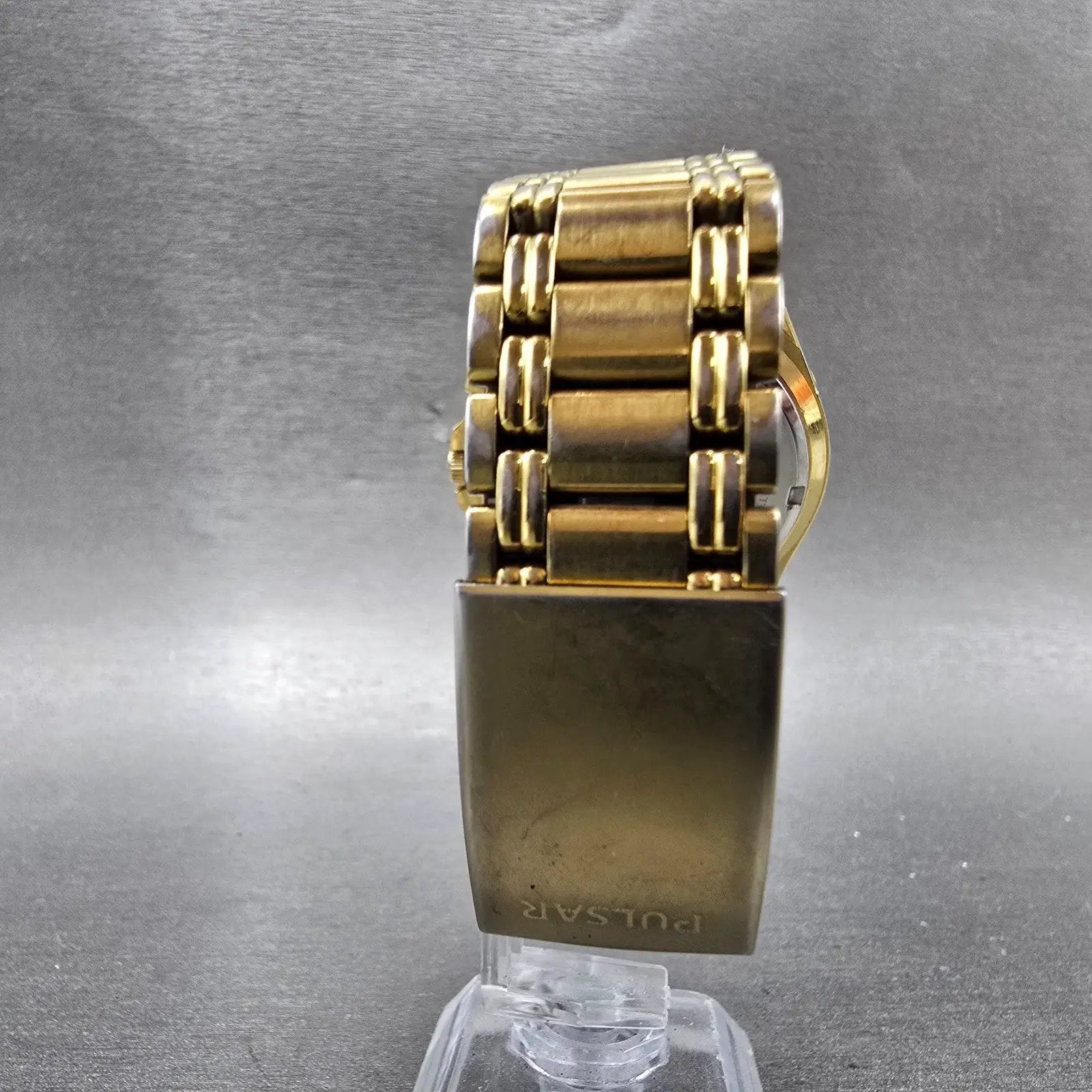 Seiko Pulsar Watch Men 40mm Black Dial Gold Tone Alarm Chronograph N944 PARTS8